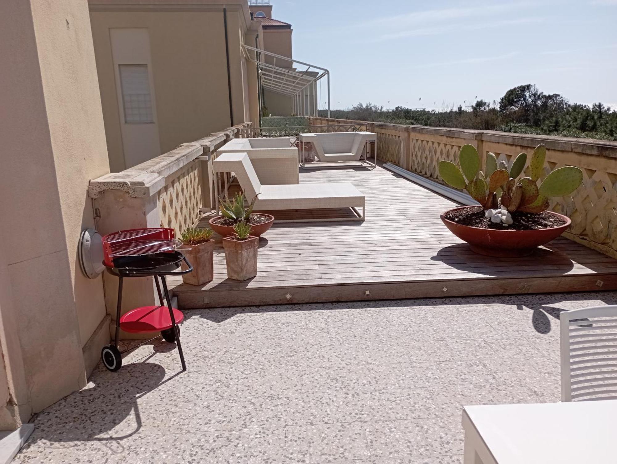 Villa Amazing Sea View Flat Tirrenia Exterior foto